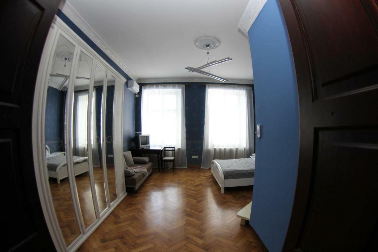 Orpheus Hostel And Apartments Odesa Exterior foto